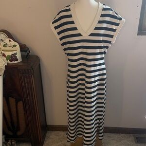 Sadie & Sage Black and White Striped Midi Dress
